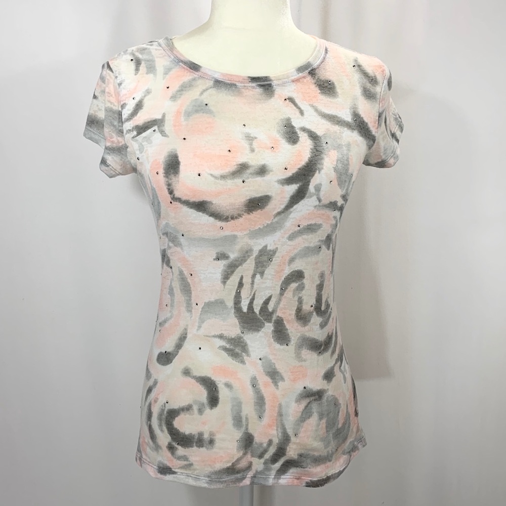 INC International Concepts women’s burnout tee
